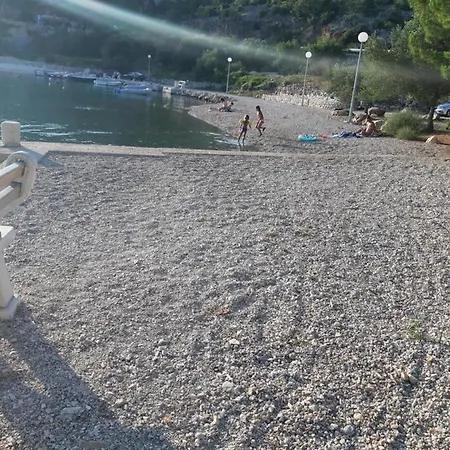 Apartman Iva Tribanj-Kruscica